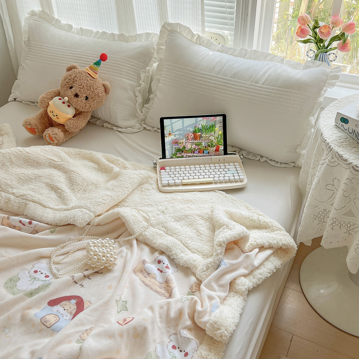 91家纺网 家纺一手货源 找家纺 耀悦家纺 2025新款毛毯带拉链被套两用加厚高克重牛奶绒毯子羊羔绒 萌宠的田园生活