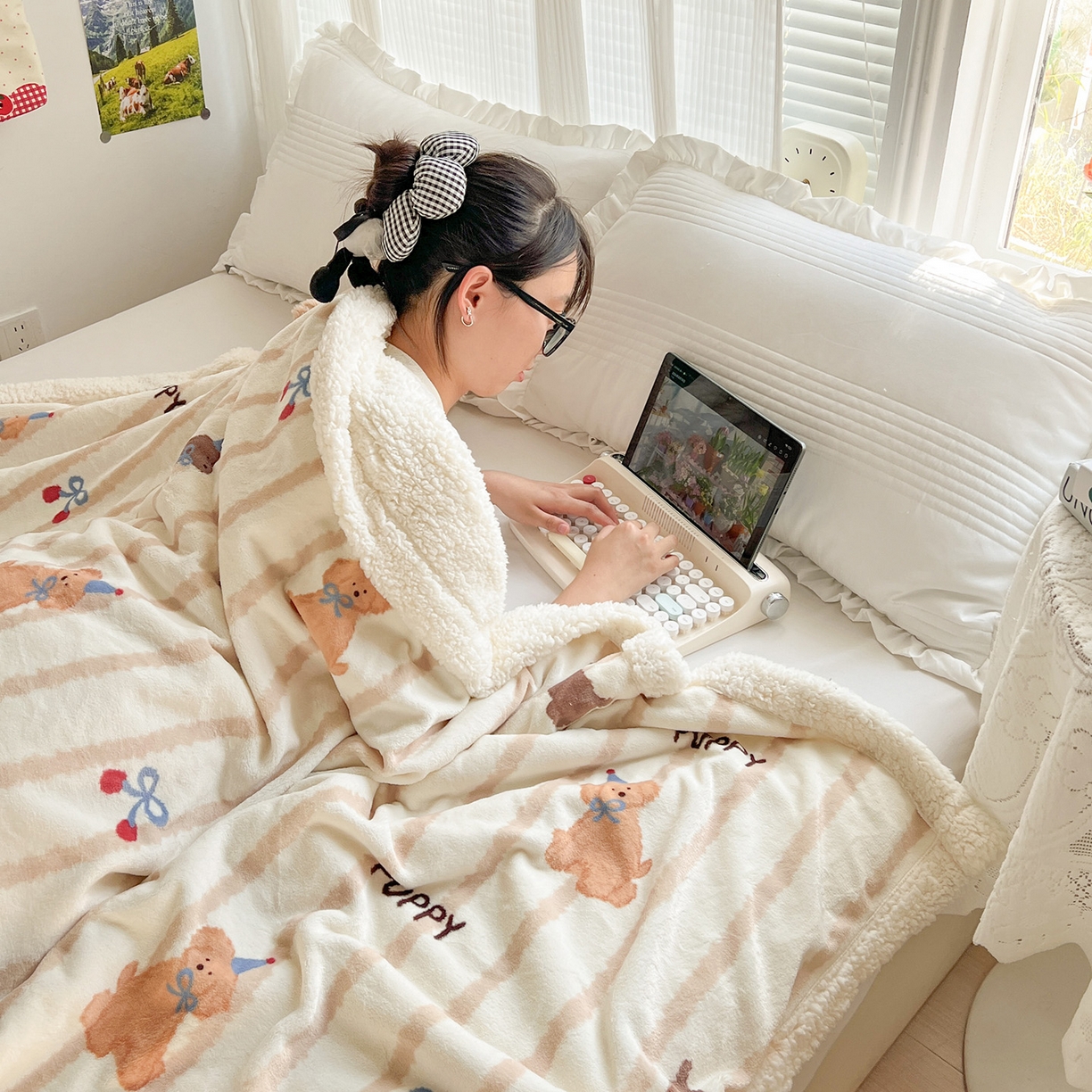 91家纺网 家纺一手货源 找家纺 耀悦家纺 2025新款毛毯带拉链被套两用加厚高克重牛奶绒毯子羊羔绒 条纹优雅修狗