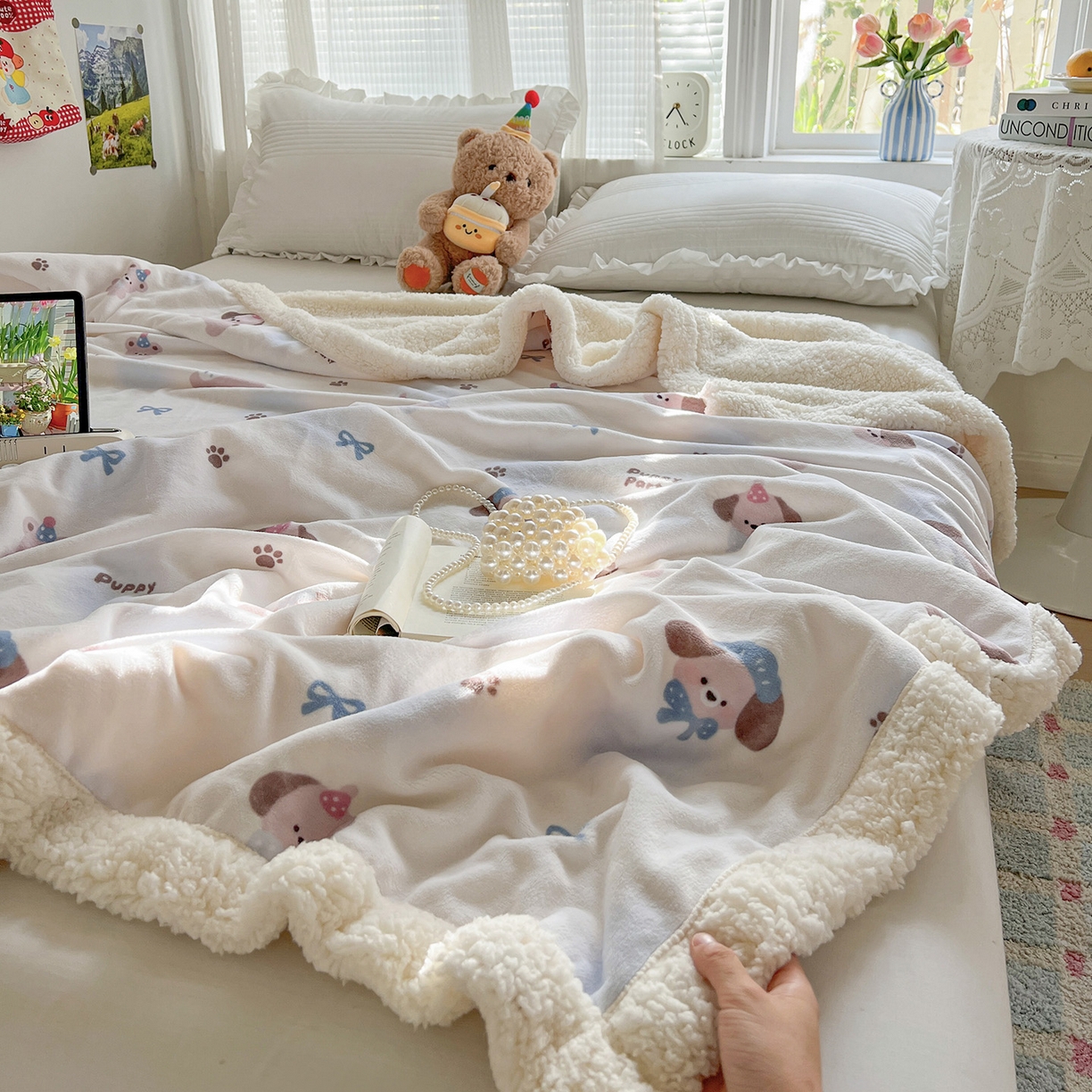 91家纺网 家纺一手货源 找家纺 耀悦家纺 2025新款毛毯带拉链被套两用加厚高克重牛奶绒毯子羊羔绒 小奶狗派对