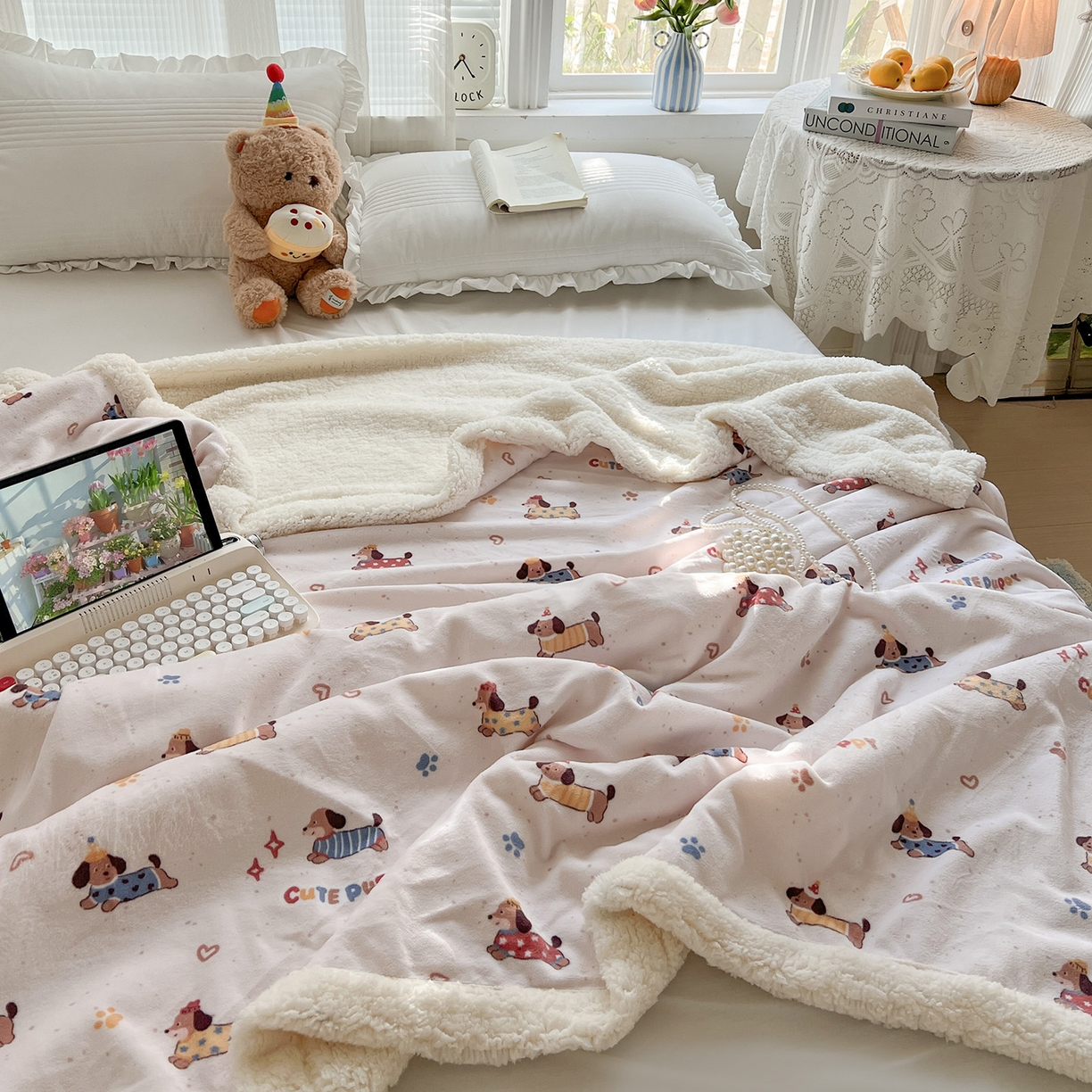 91家纺网 家纺一手货源 找家纺 耀悦家纺 2025新款毛毯带拉链被套两用加厚高克重牛奶绒毯子羊羔绒 星光腊肠狗