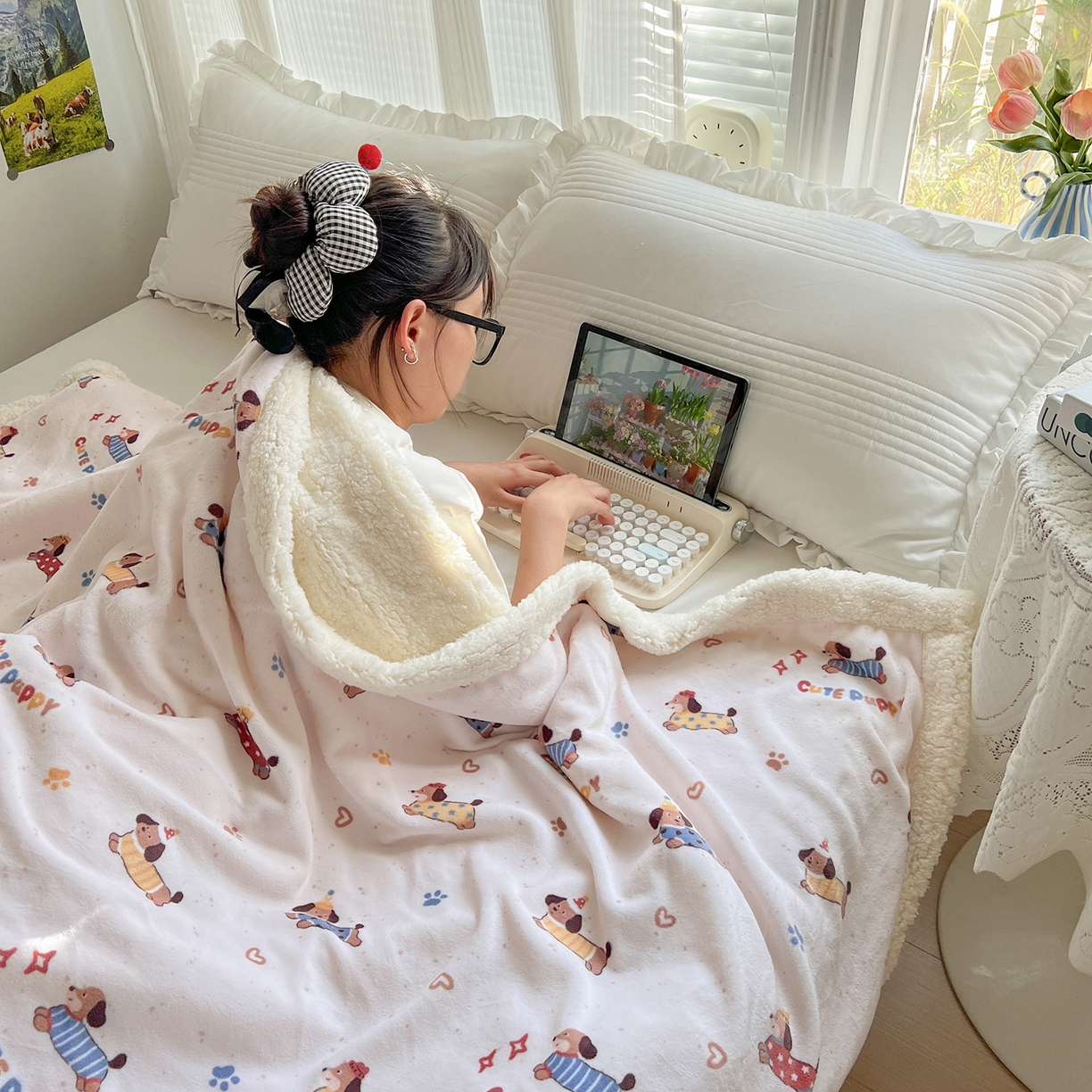 91家纺网 家纺一手货源 找家纺 耀悦家纺 2025新款毛毯带拉链被套两用加厚高克重牛奶绒毯子羊羔绒 星光腊肠狗