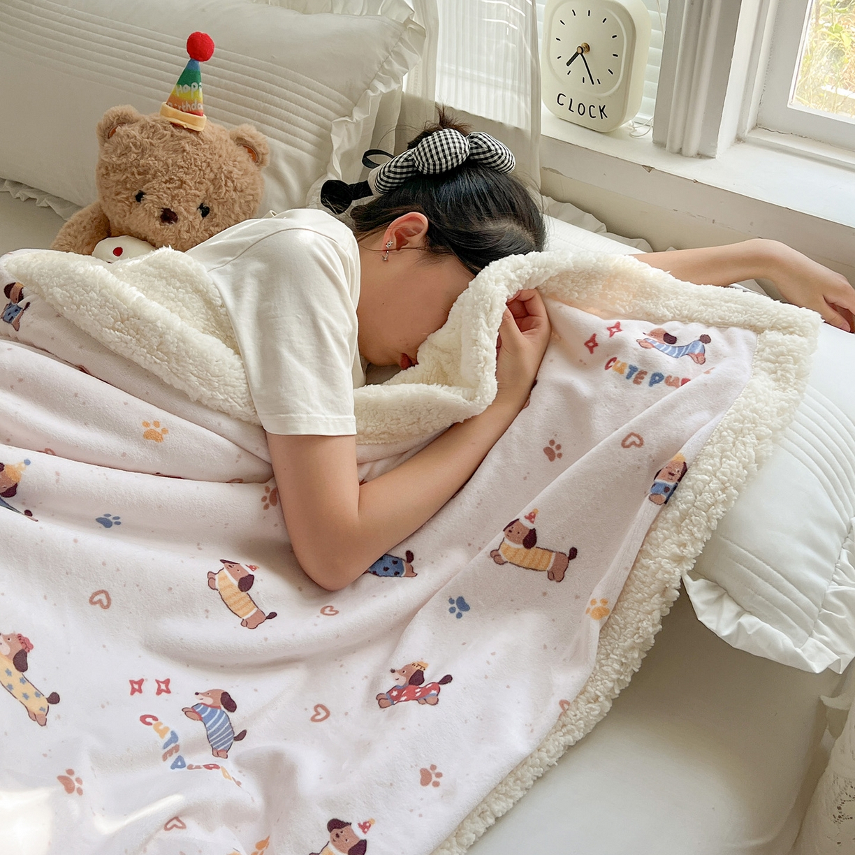 91家纺网 家纺一手货源 找家纺 耀悦家纺 2025新款毛毯带拉链被套两用加厚高克重牛奶绒毯子羊羔绒 星光腊肠狗