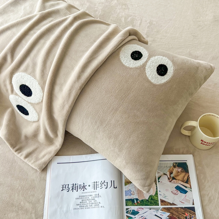 91家纺网 家纺一手货源 找家纺 悦织湾家纺 2025新款牛奶绒纯色单品枕套冬季加厚保暖透气轻奢时尚卡通枕套单品枕套枕套单件 牛奶绒浅咖