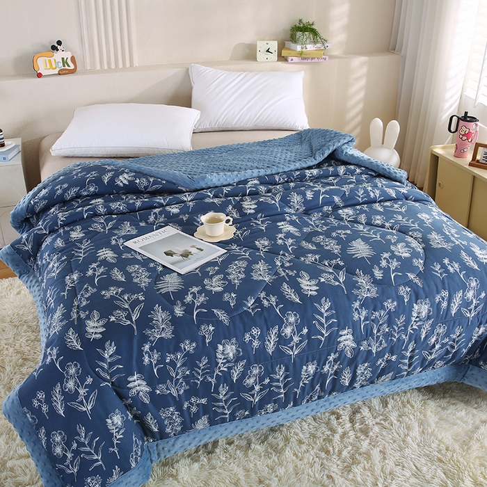 91家纺网 家纺一手货源 找家纺 欧朵 2025新款A类水洗棉豆豆绒被子冬被大豆被芯春秋被冬被 幼儿园 学生宿舍 四季被空调被子暗香疏影