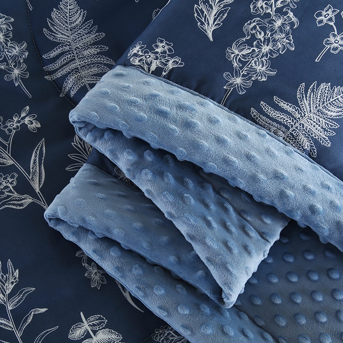 91家纺网 家纺一手货源 找家纺 欧朵 2025新款A类水洗棉豆豆绒被子冬被大豆被芯春秋被冬被 幼儿园 学生宿舍 四季被空调被子暗香疏影