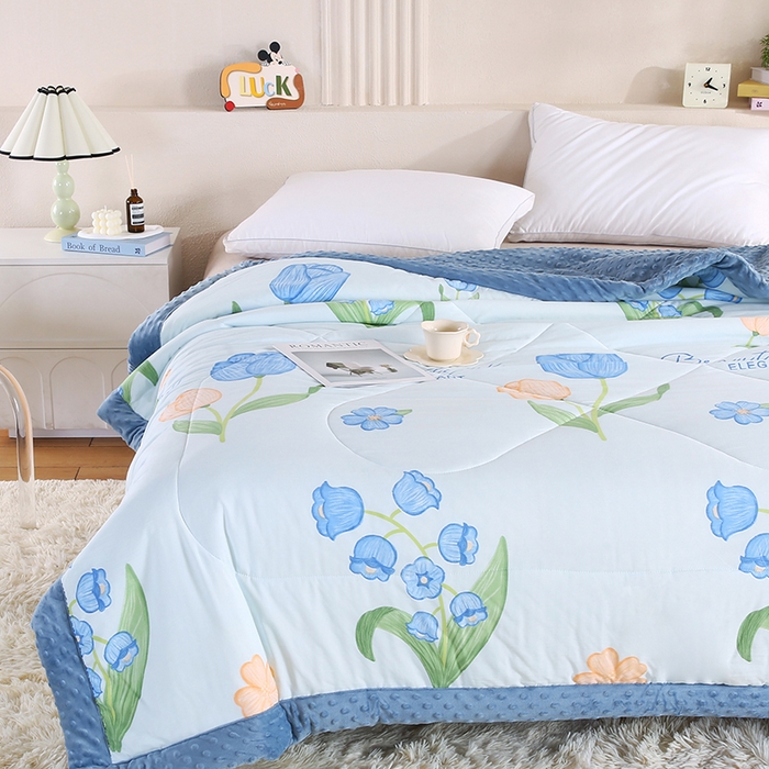 91家纺网 家纺一手货源 找家纺 欧朵 2025新款A类水洗棉豆豆绒被子冬被大豆被芯春秋被冬被 幼儿园 学生宿舍 四季被空调被子缤纷花朵