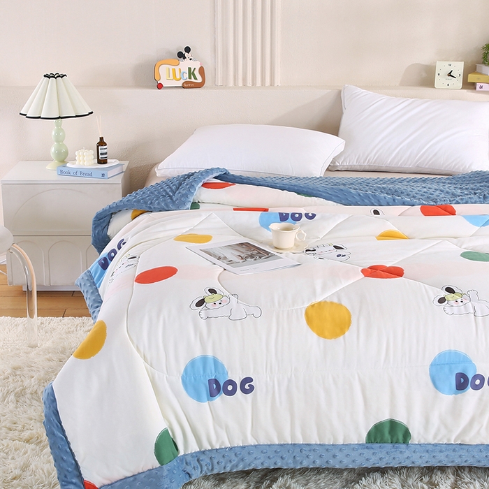 91家纺网 家纺一手货源 找家纺 欧朵 2025新款A类水洗棉豆豆绒被子冬被大豆被芯春秋被冬被 幼儿园 学生宿舍 四季被空调被子彩色气泡