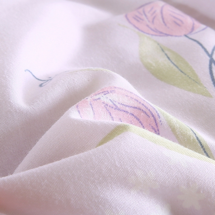 91家纺网 家纺一手货源 找家纺 欧朵 2025新款A类水洗棉豆豆绒被子冬被大豆被芯春秋被冬被 幼儿园 学生宿舍 四季被空调被子花漫雨露