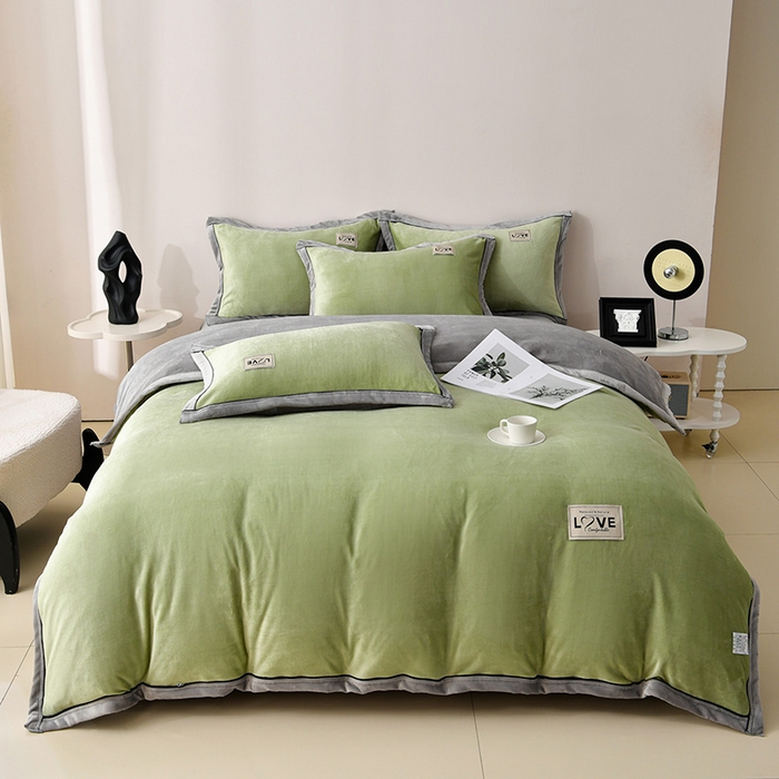 91家纺网 家纺一手货源 找家纺 馨梦缘-2025新款牛奶绒四件套 米驼+深驼