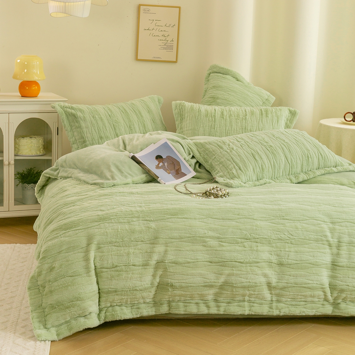 91家纺网 家纺一手货源 找家纺 （总）绒博士 2025新款兔毛绒宽边款四件套--云朵奇遇系列