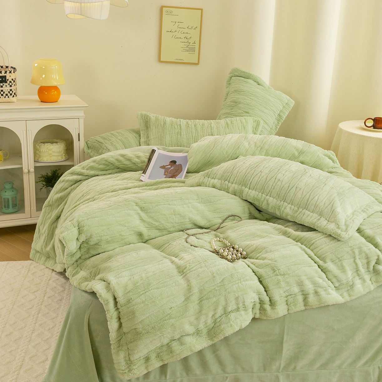 91家纺网 家纺一手货源 找家纺 （总）绒博士 2025新款兔毛绒宽边款四件套--云朵奇遇系列