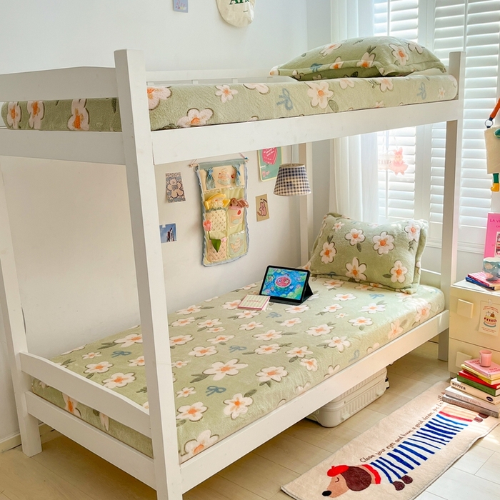 91家纺网 家纺一手货源 找家纺 川悦生活 2025新款雪花绒宿舍单床笠 床笠奶芙小花