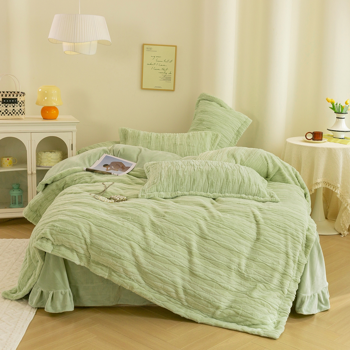 91家纺网 家纺一手货源 找家纺 绒博士 2025新款兔毛绒宽边款四件套--云朵奇遇系列 云朵奇遇-绿色