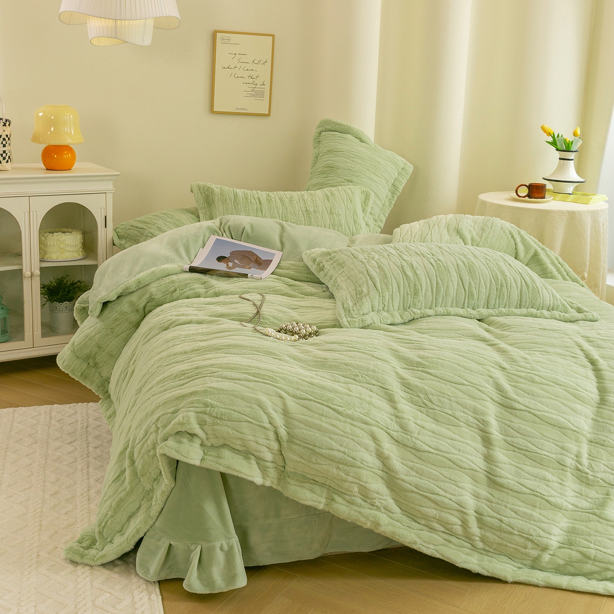 91家纺网 家纺一手货源 找家纺 绒博士 2025新款兔毛绒宽边款四件套--云朵奇遇系列 云朵奇遇-绿色