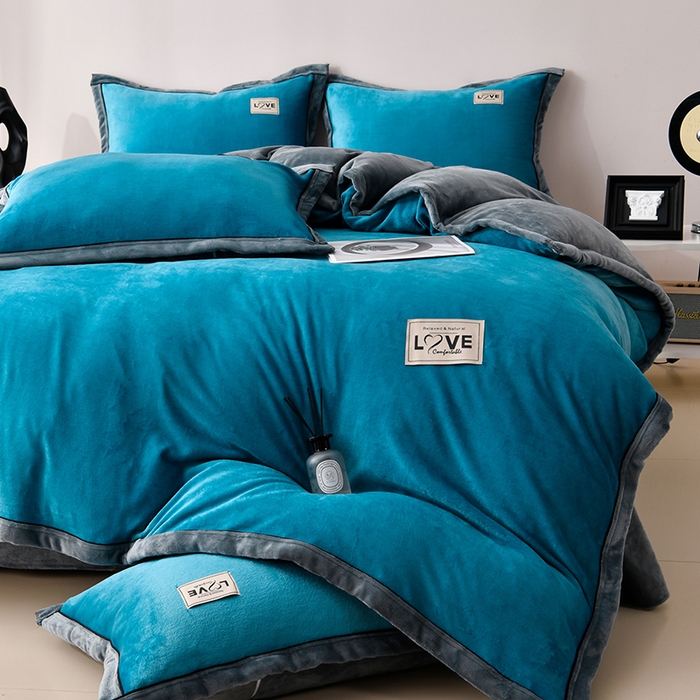 91家纺网 家纺一手货源 找家纺 馨梦缘-2025新款牛奶绒四件套 爵士蓝+深灰