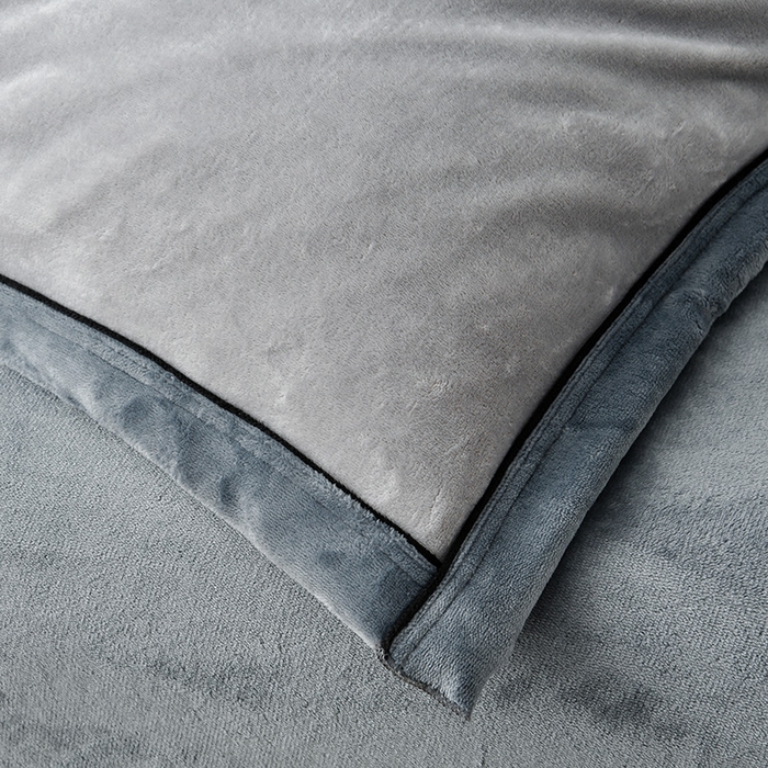 91家纺网 家纺一手货源 找家纺 馨梦缘-2025新款牛奶绒四件套 浅灰+深灰