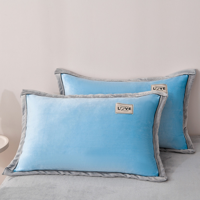 91家纺网 家纺一手货源 找家纺 馨梦缘-2025新款牛奶绒四件套 天空蓝+浅灰