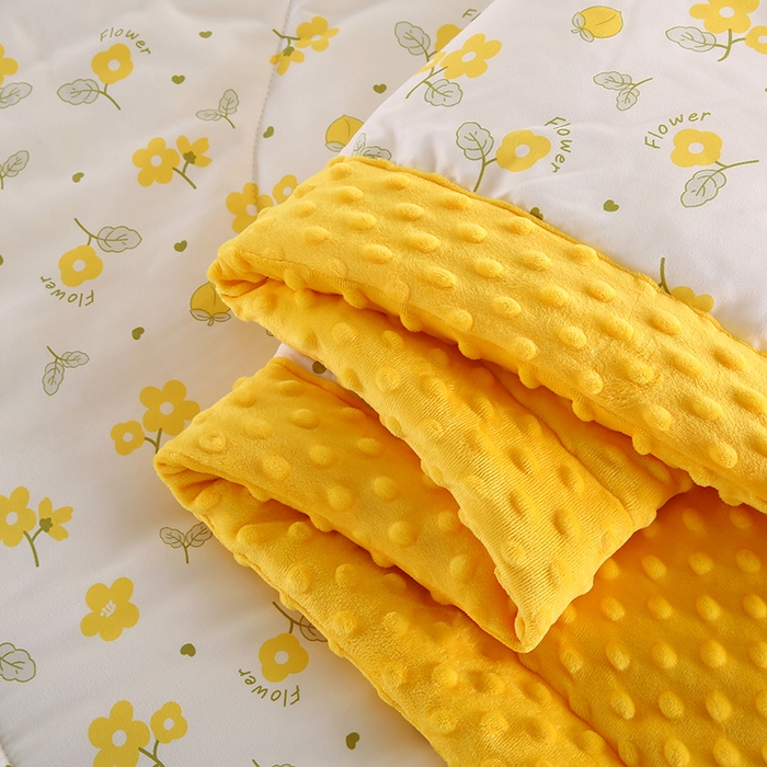 91家纺网 家纺一手货源 找家纺 欧朵 2025新款A类水洗棉豆豆绒被子冬被大豆被芯春秋被冬被 幼儿园 学生宿舍 四季被空调被子浅兮