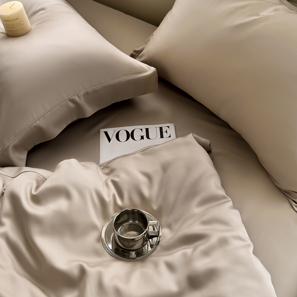 91家纺网 家纺一手货源 找家纺 安妮家居 2025新款100S长绒棉贡缎纯色四件套 砂砾咖