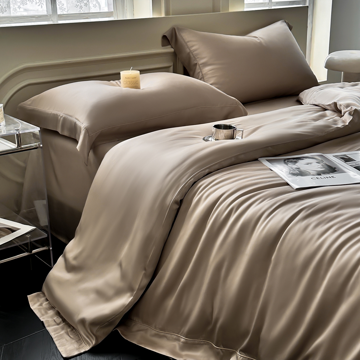91家纺网 家纺一手货源 找家纺 安妮家居 2025新款100S长绒棉贡缎纯色四件套 砂砾咖