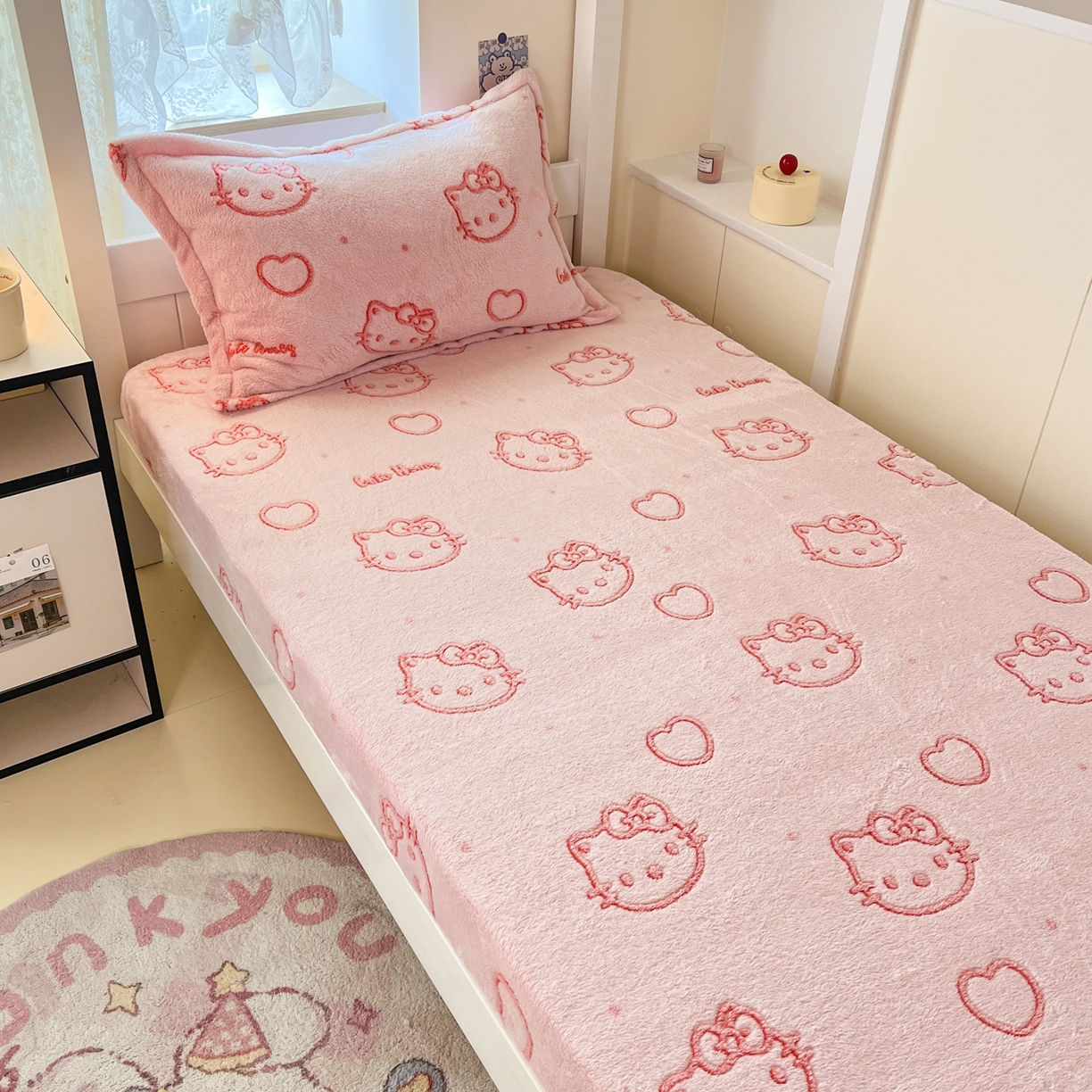 91家纺网 家纺一手货源 找家纺 川悦生活 2025新款雪花绒宿舍单床笠 床笠爱心喵喵