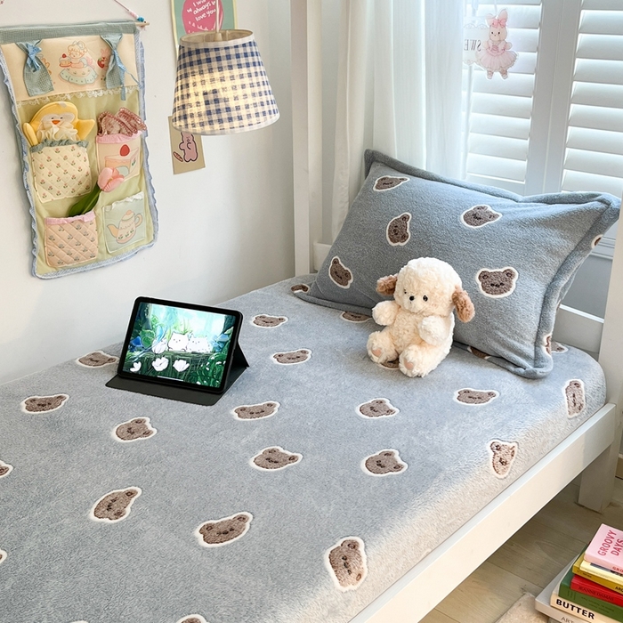 91家纺网 家纺一手货源 找家纺 川悦生活 2025新款雪花绒宿舍单床笠 床笠波波熊