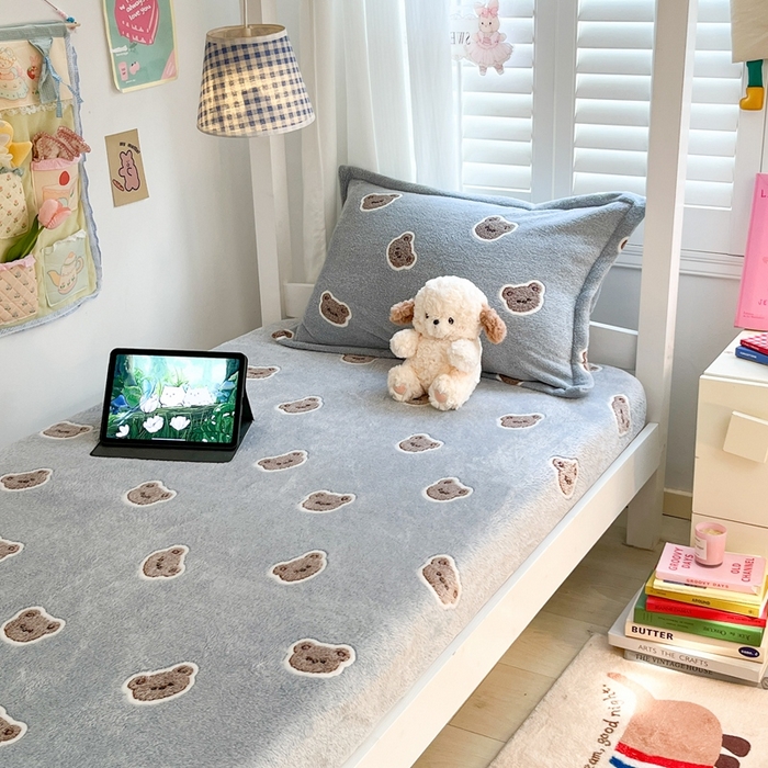 91家纺网 家纺一手货源 找家纺 川悦生活 2025新款雪花绒宿舍单床笠 床笠波波熊