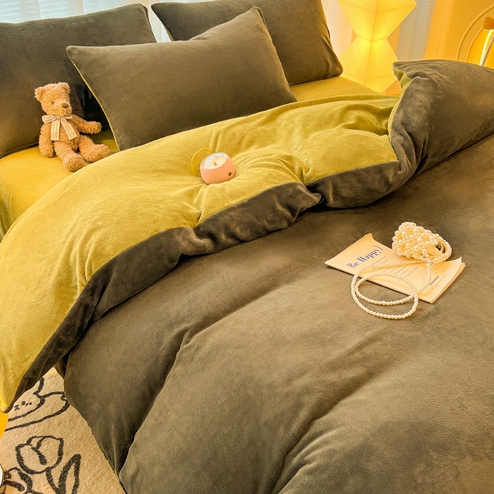 91家纺网 家纺一手货源 找家纺 悦织湾家纺 2025新款简约纯色牛奶绒四件套条纹轻奢时尚冬季加厚保暖床上用品学生宿舍三四件套 牛奶绒-深灰+抹茶