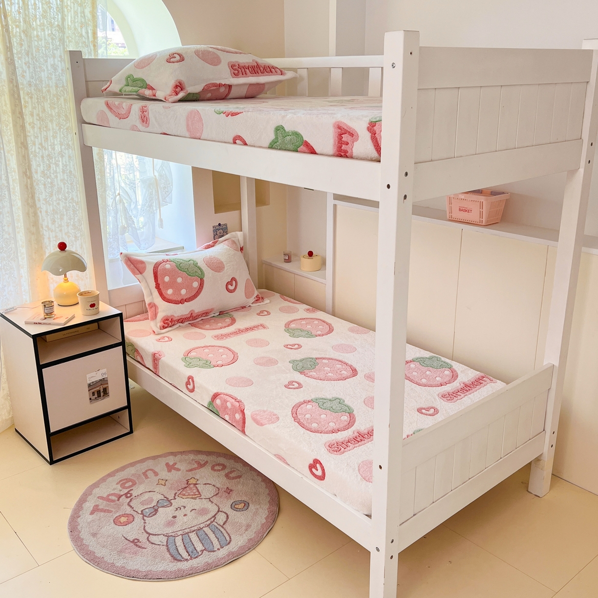 91家纺网 家纺一手货源 找家纺 川悦生活 2025新款雪花绒宿舍单床笠 床笠啵啵草莓