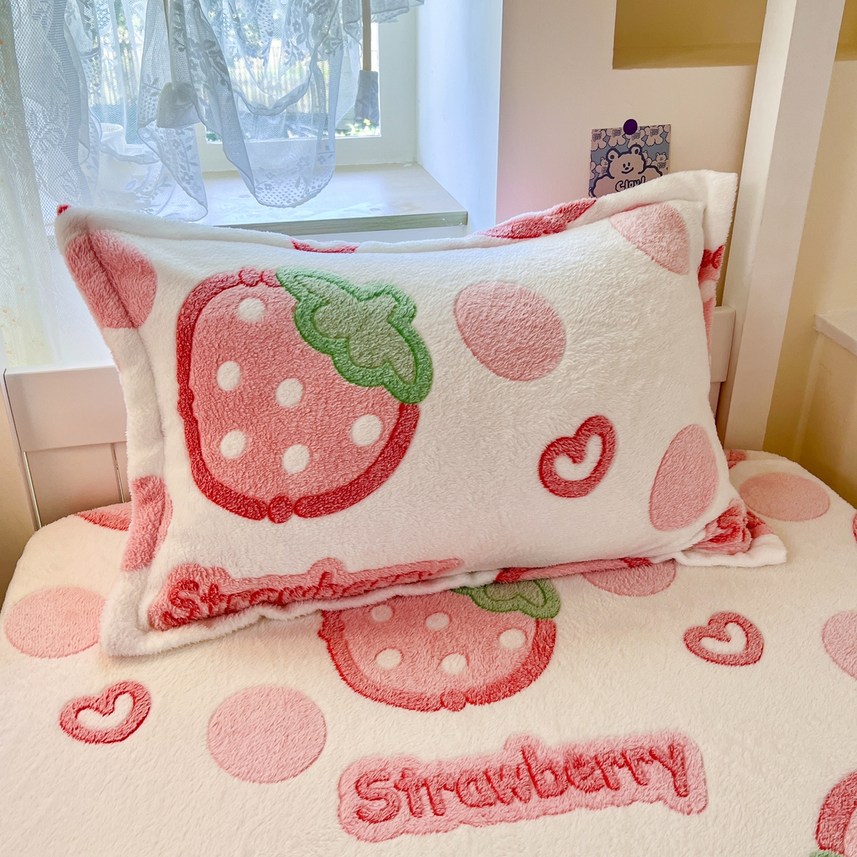 91家纺网 家纺一手货源 找家纺 川悦生活 2025新款雪花绒宿舍单床笠 床笠啵啵草莓