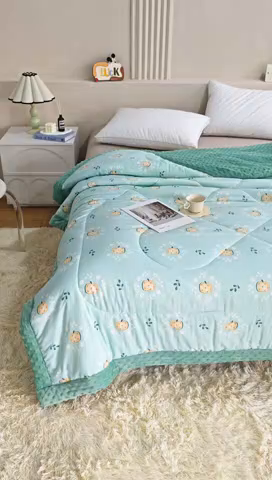 91家纺网 家纺一手货源 找家纺 欧朵 2025新款A类水洗棉豆豆绒被子冬被大豆被芯春秋被冬被 幼儿园 学生宿舍 四季被空调被子小南瓜