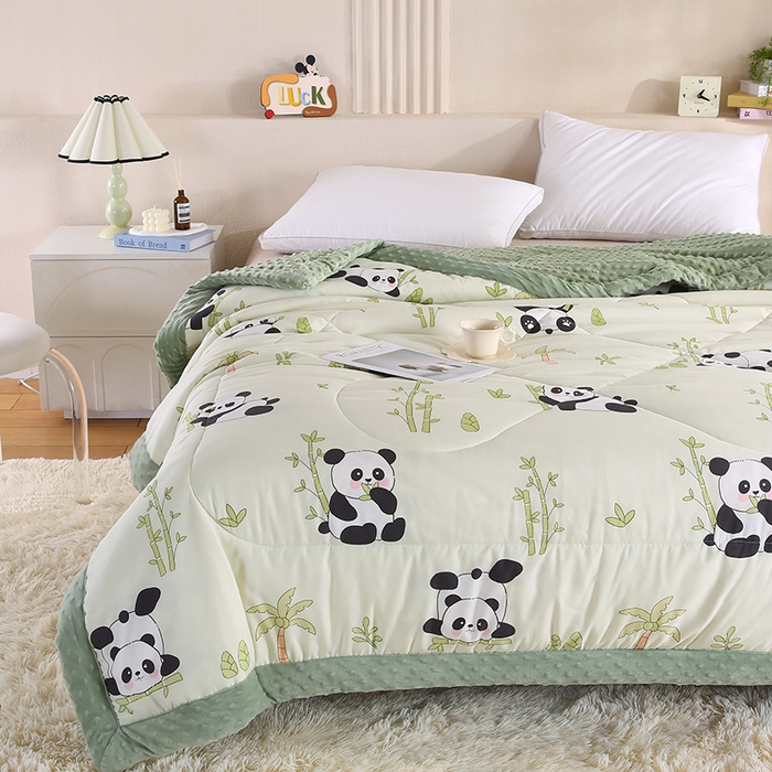 91家纺网 家纺一手货源 找家纺 欧朵 2025新款A类水洗棉豆豆绒被子冬被大豆被芯春秋被冬被 幼儿园 学生宿舍 四季被空调被子熊猫竹竹