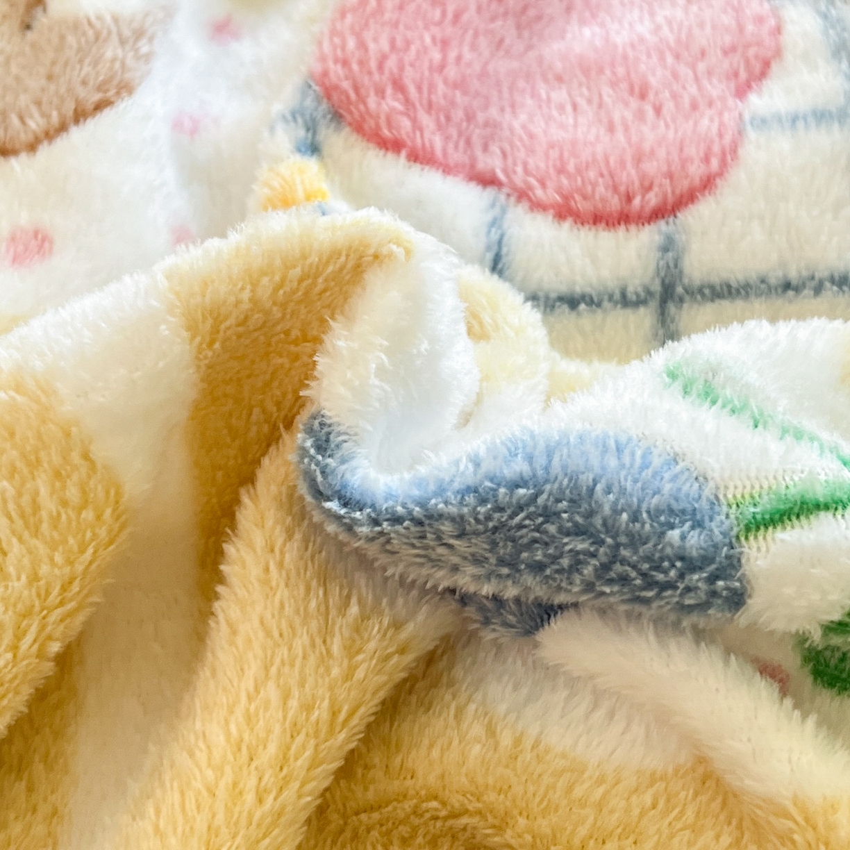 91家纺网 家纺一手货源 找家纺 川悦生活 2025新款雪花绒宿舍单床笠 床笠嘎嘎小熊