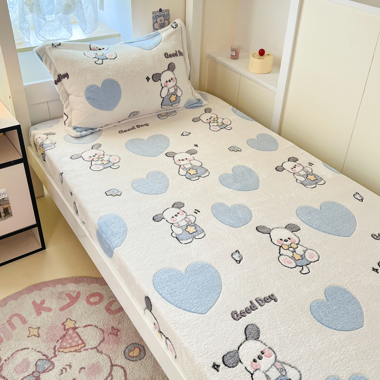 91家纺网 家纺一手货源 找家纺 川悦生活 2025新款雪花绒宿舍单床笠 床笠快乐西高地