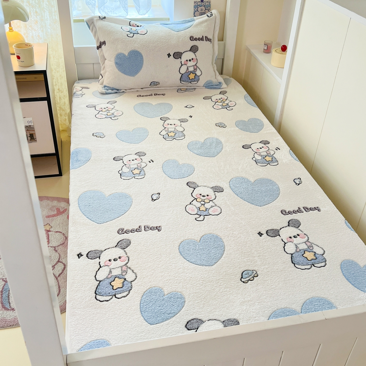 91家纺网 家纺一手货源 找家纺 川悦生活 2025新款雪花绒宿舍单床笠 床笠快乐西高地