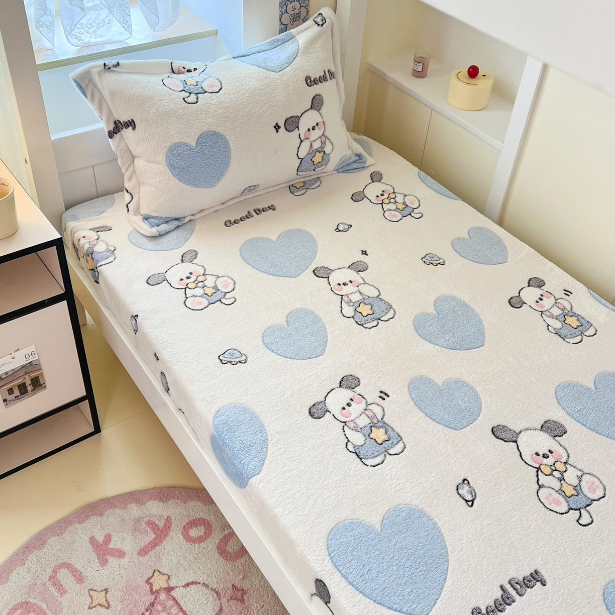 91家纺网 家纺一手货源 找家纺 川悦生活 2025新款雪花绒宿舍单床笠 床笠快乐西高地