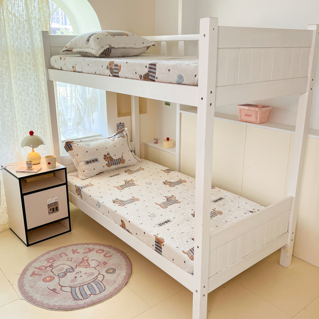 91家纺网 家纺一手货源 找家纺 川悦生活 2025新款雪花绒宿舍单床笠 床笠腊肠小点