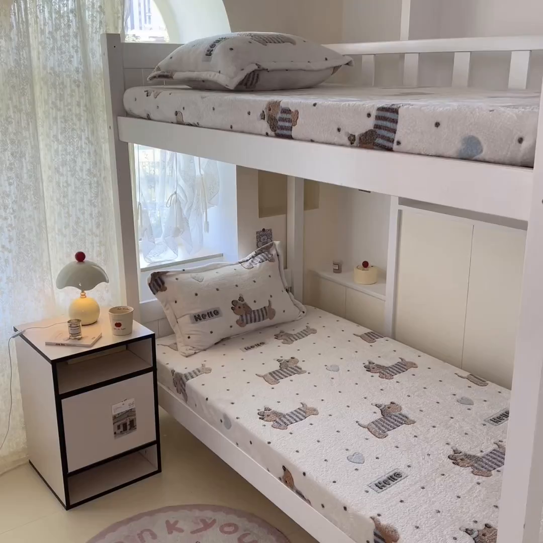 91家纺网 家纺一手货源 找家纺 川悦生活 2025新款雪花绒宿舍单床笠 床笠腊肠小点