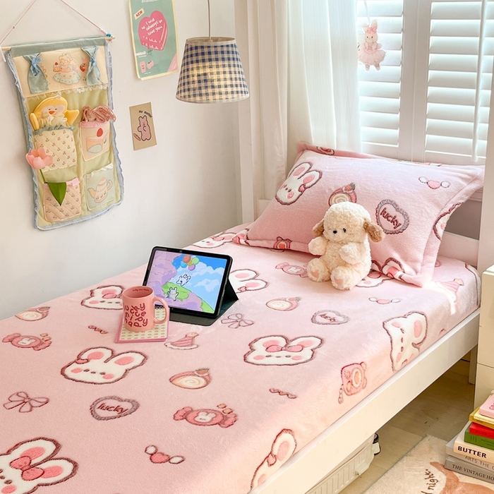 91家纺网 家纺一手货源 找家纺 川悦生活 2025新款雪花绒宿舍单床笠 床笠蜜语奶兔