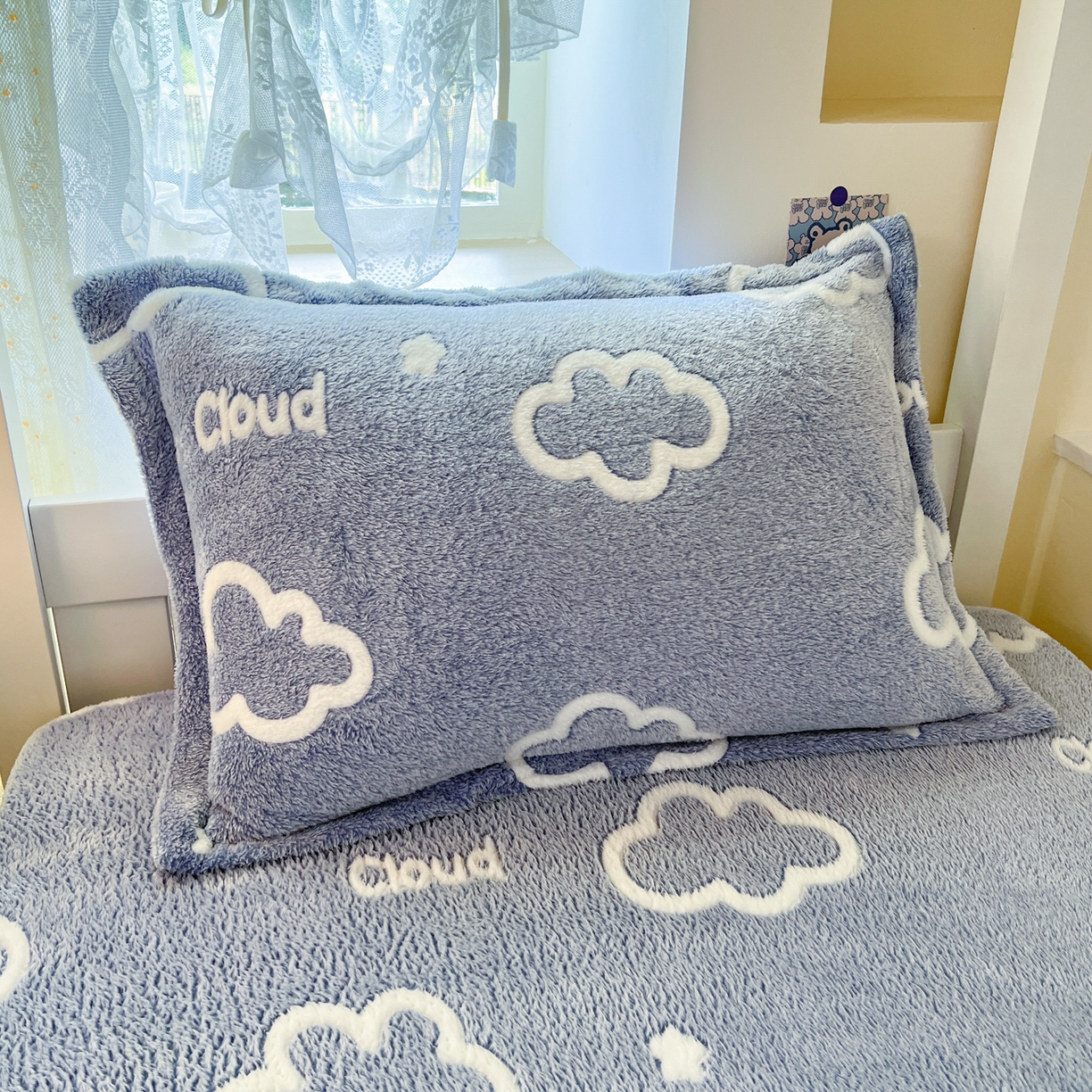 91家纺网 家纺一手货源 找家纺 川悦生活 2025新款雪花绒宿舍单床笠 床笠奶味云朵