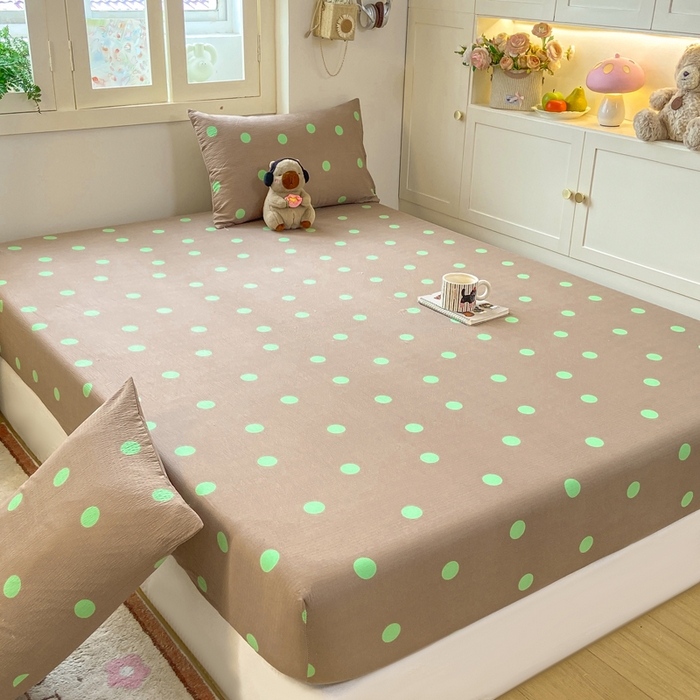 91家纺网 家纺一手货源 找家纺 玉海棠家纺 2025新款直播爆款双层纱床笠三件套 咖色绿波点