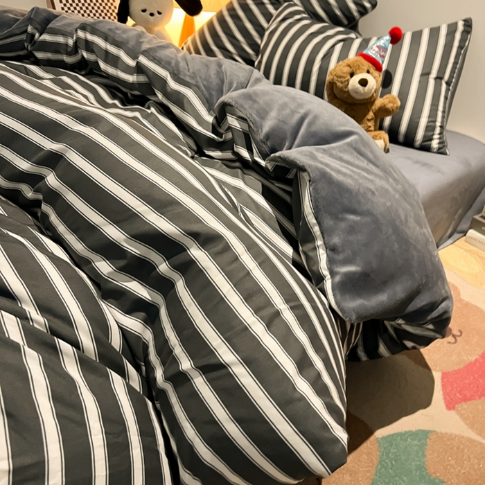 91家纺网 家纺一手货源 找家纺 （总）悦织湾家纺 2025新款水洗棉牛奶绒单面绒单被套四件套双面两用春秋冬都可用学生宿舍四件套