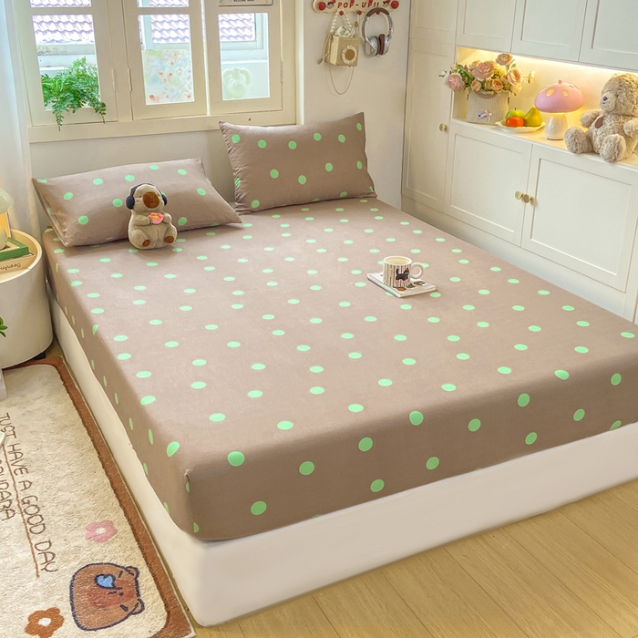 91家纺网 家纺一手货源 找家纺 玉海棠家纺 2025新款直播爆款双层纱床笠三件套 咖色绿波点