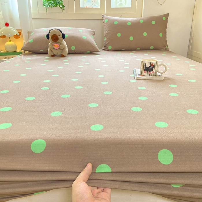 91家纺网 家纺一手货源 找家纺 玉海棠家纺 2025新款直播爆款双层纱床笠三件套 咖色绿波点