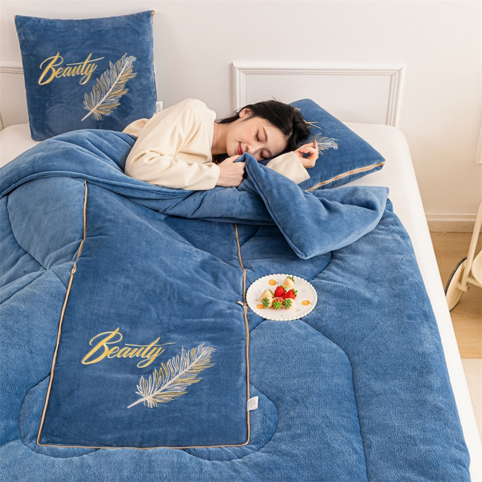 91家纺网 家纺一手货源 找家纺 （总）哩哩熊 2025新款抱枕被子两用加厚二合一汽车载枕头办公室午睡毯子冬天靠枕-羽叶