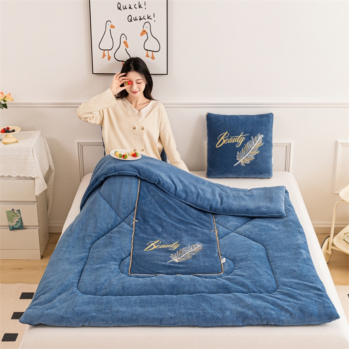 91家纺网 家纺一手货源 找家纺 （总）哩哩熊 2025新款抱枕被子两用加厚二合一汽车载枕头办公室午睡毯子冬天靠枕-羽叶