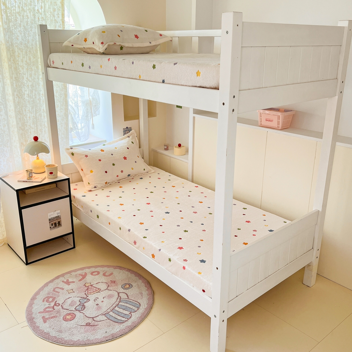 91家纺网 家纺一手货源 找家纺 川悦生活 2025新款雪花绒宿舍单床笠 床笠奶昔星星