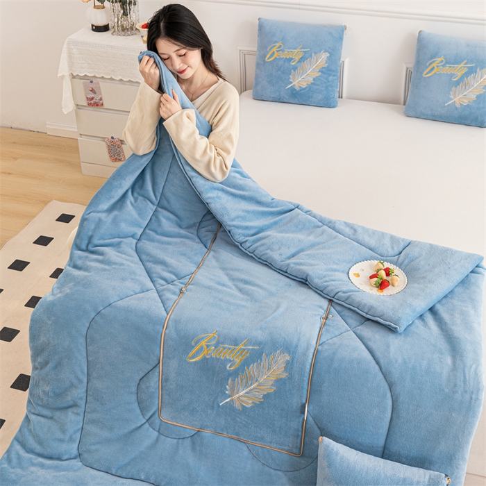 91家纺网 家纺一手货源 找家纺 哩哩熊 2025新款抱枕被子两用加厚二合一汽车载枕头办公室午睡毯子冬天靠枕-羽叶 羽叶-浅蓝