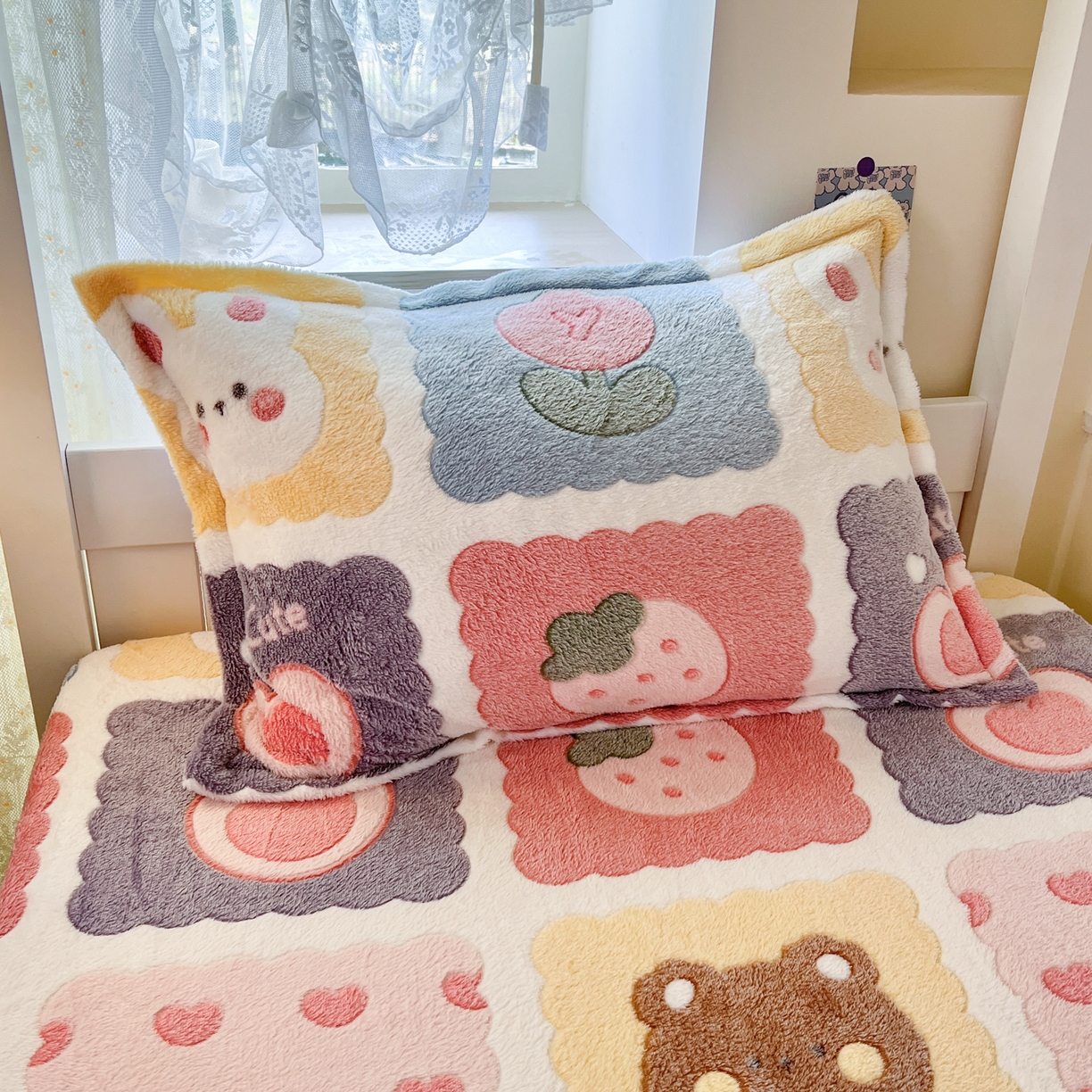 91家纺网 家纺一手货源 找家纺 川悦生活 2025新款雪花绒宿舍单床笠 床笠甜蜜日常粉