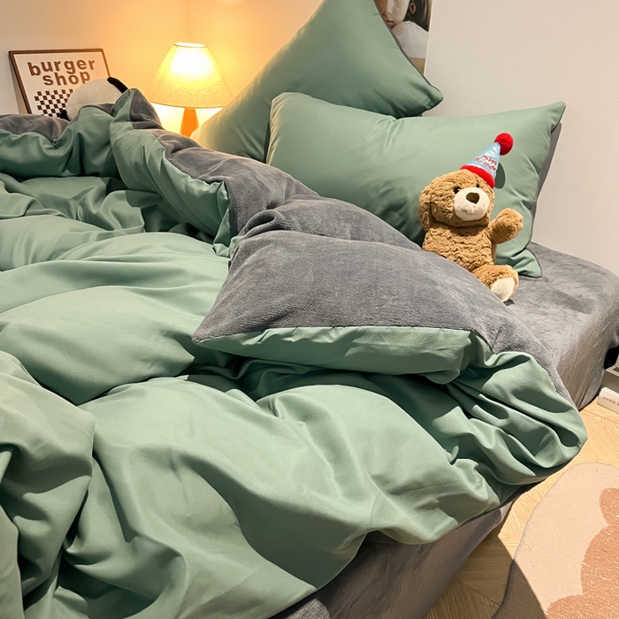 91家纺网 家纺一手货源 找家纺 悦织湾家纺 2025新款水洗棉牛奶绒单面绒单被套四件套双面两用春秋冬都可用学生宿舍四件套 单面绒豆绿浅灰